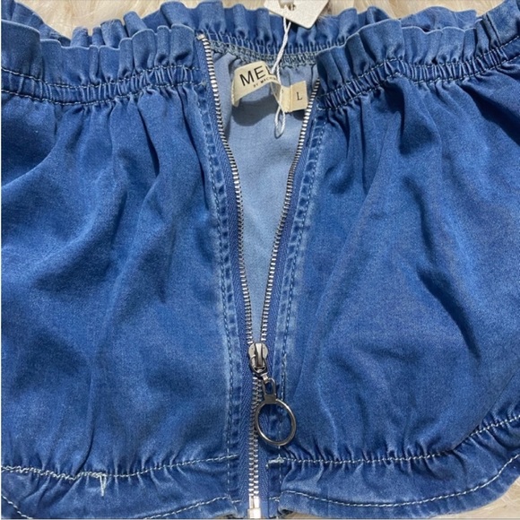 Ruffled and Ruching Denim Crop Top with Zipper - Picture 9 of 15